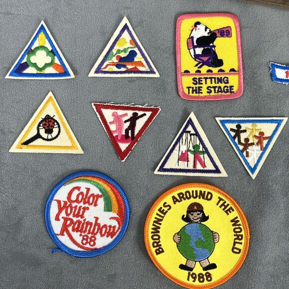 Vintage Girl Scouts Brownie Sash Badges 1980s Trefoil Pin Lot Rainbow Panda - Picture 3 of 9